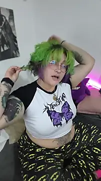 XxGreenGoodxX online show from 04.22.26