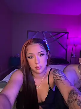 Snapshot of theviberoom chatting on 09.30.25 theviberoom online show from 09.30.25