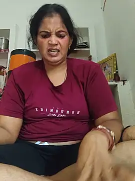 Snapshot of Chhaya_hot chatting on 06.11.26 Chhaya hot online show from 06.11.26