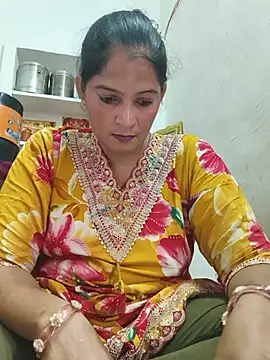 Snapshot of Chhaya_hot chatting on 06.17.26 Chhaya hot online show from 06.17.26