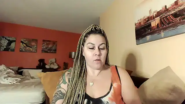 number1slut online show from 12.28.24