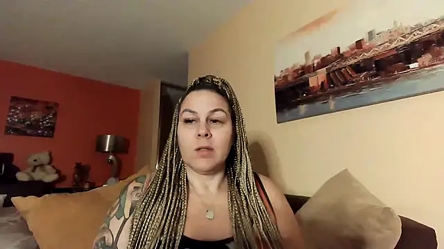 number1slut online show from 12.30.24