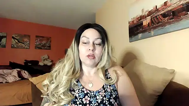 number1slut online show from 01.08.25