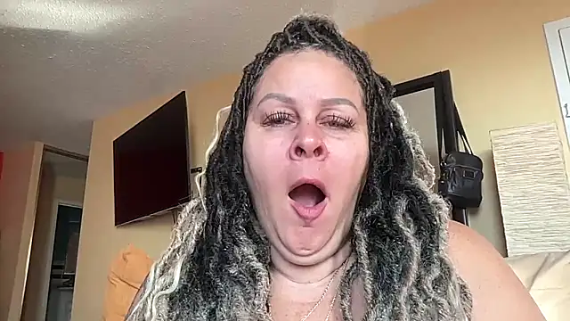 number1slut online show from 04.30.26