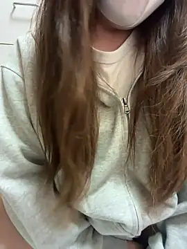 Snapshot of mayu06000 chatting on 10.24.25 mayu06000 online show from 10.24.25