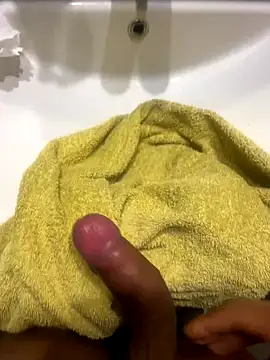 Snapshot of youyou933 chatting on 10.19.25 youyou933 online show from 10.19.25