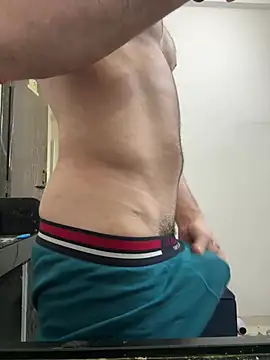 Snapshot of FitNhot_sam chatting on 02.17.26 FitNhot sam online show from 02.17.26