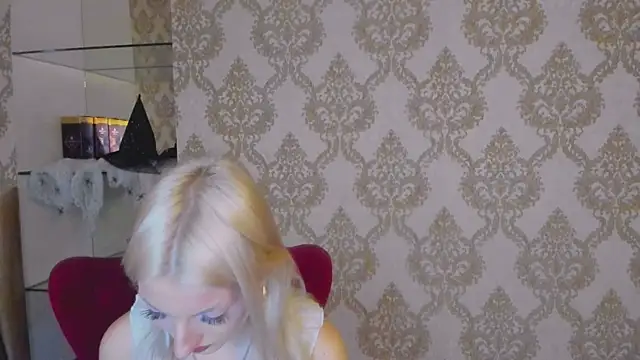 Sarrah blush online show from 10.22.25