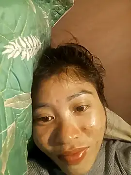 Phuongphuongg online show from 10.26.25