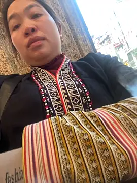 Nhung584 online show from 11.16.25