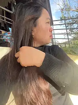 Nhung584 online show from 12.19.25