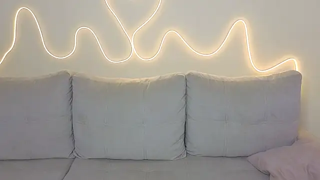 KathrynBrooks online show from 11.24.25