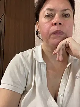 Kiravix online show from 12.01.25