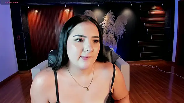 sofiacaramel online show from 10.25.25