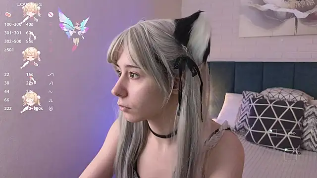 Snapshot of meomeee chatting on 10.08.25 meomeee online show from 10.08.25