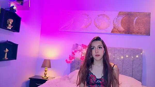 antonellastar24  online show from 09.15.25