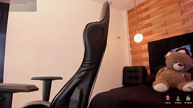 Emily brown04 online show from 11.11.25