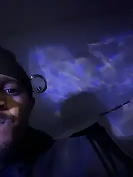 Snapshot of tyrek5051 chatting on 12.03.25 tyrek5051 online show from 12.03.25