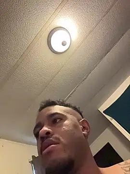 Snapshot of tyrek5051 chatting on 12.05.25 tyrek5051 online show from 12.05.25