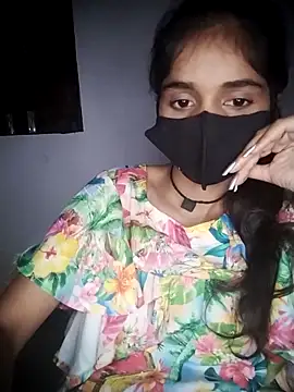 Snapshot of Sexey-Puja chatting on 10.09.25 Sexey-Puja online show from 10.09.25