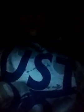 Snapshot of Sexey-Puja chatting on 10.21.25 Sexey-Puja online show from 10.21.25