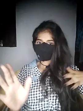 Snapshot of Sexey-Puja chatting on 10.22.25 Sexey-Puja online show from 10.22.25