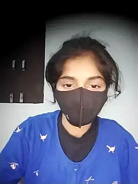 Snapshot of Sexey-Puja chatting on 11.19.25 Sexey-Puja online show from 11.19.25