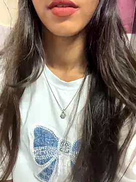 Snapshot of Desire_Zoya chatting on 10.03.25 Desire Zoya online show from 10.03.25