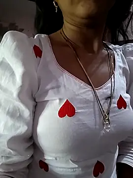 Paakhi-Singh online show from 11.07.25