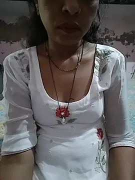 Paakhi-Singh online show from 07.20.26