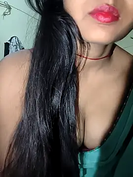 RAYI Queen 2 online show from 11.09.25