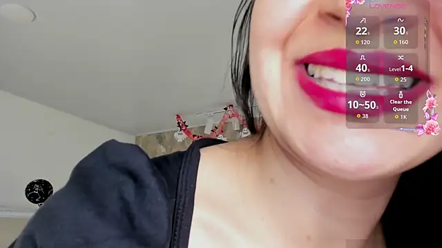 Saya Amaretto1 online show from 10.30.25