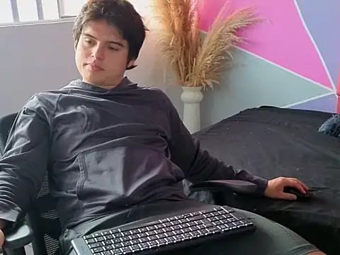 invincible200 online show from 11.17.25