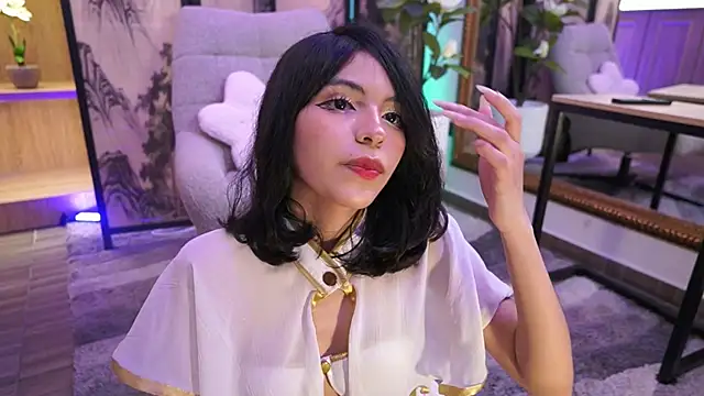 Snapshot of NamiKimura chatting on 11.29.25 NamiKimura online show from 11.29.25