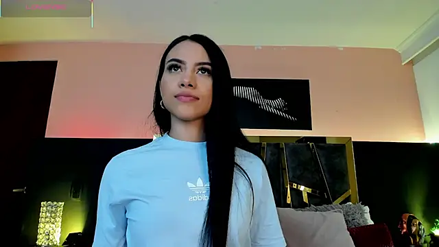 Snapshot of ScarletTorres chatting on 01.06.26 ScarletTorres online show from 01.06.26