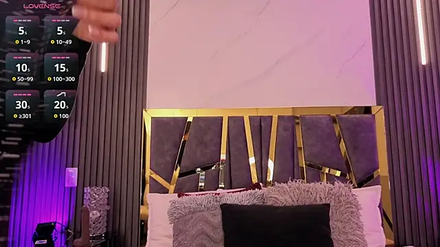 ScarletTorres online show from 05.02.26