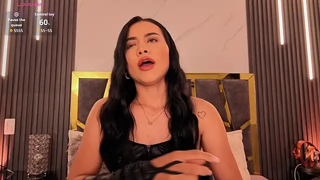 ScarletTorres online show from 05.08.26