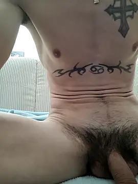 Snapshot of Henz007 chatting on 10.01.25 Henz007 online show from 10.01.25