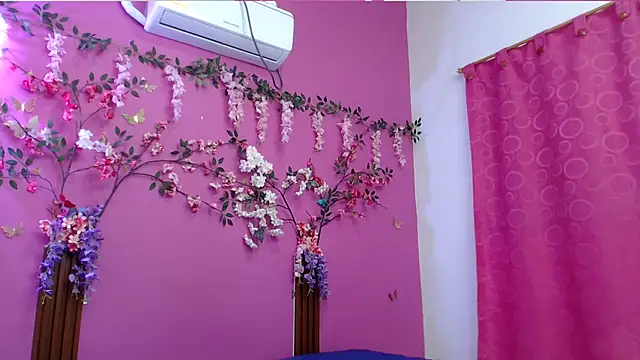 skinnybarbie022 online show from 02.25.26