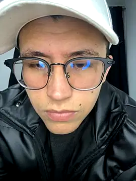 Kurtxxx22 online show from 11.19.25