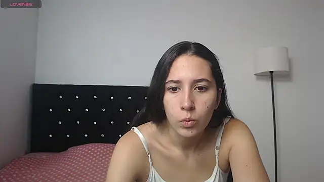 Snapshot of lilacream chatting on 10.09.25 lilacream online show from 10.09.25