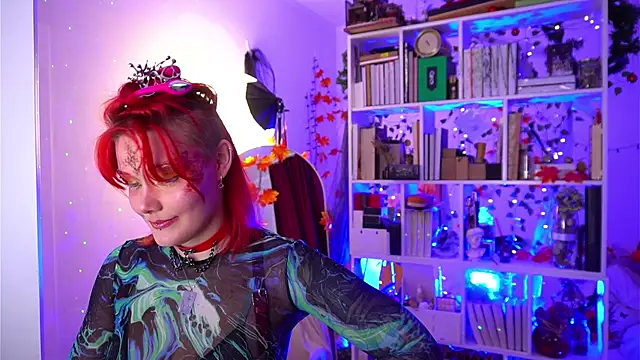 Snapshot of Sova173 chatting on 11.13.25 Sova173 online show from 11.13.25