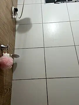 Snapshot of rayssabjj chatting on 10.28.25 rayssabjj online show from 10.28.25