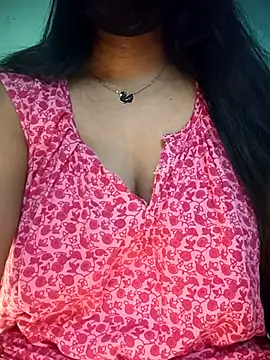 Snapshot of yoursexy_rumi chatting on 11.03.25 yoursexy rumi online show from 11.03.25