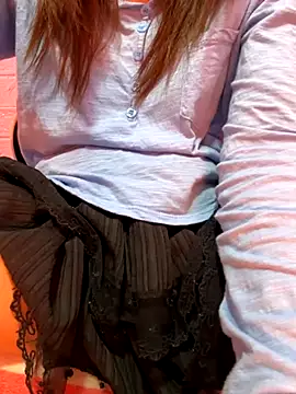 Snapshot of xixi2025-16 chatting on 11.19.25 xixi2025-16 online show from 11.19.25