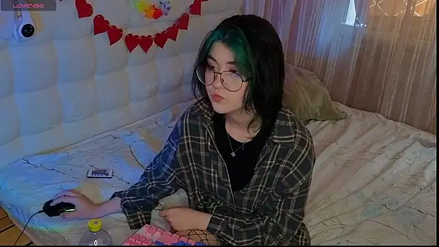 Miko Meow online show from 09.26.25