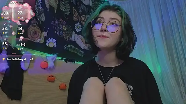 Miko Meow online show from 10.29.25