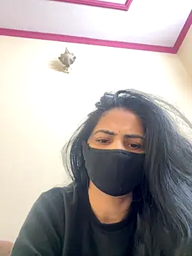 SashaPatel online show from 12.05.25