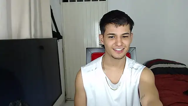 Alex mojica online show from 11.08.25