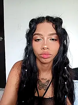 Snapshot of NekoAbby chatting on 11.29.25 NekoAbby online show from 11.29.25